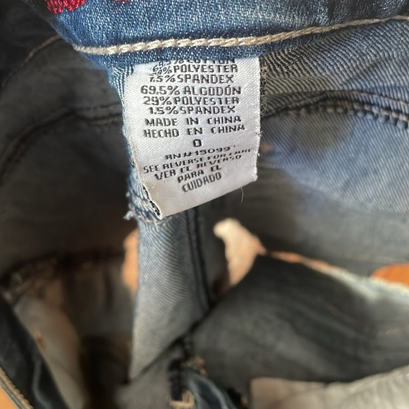 jean shorts, BONGO, size 0 - Picture 5 of 5